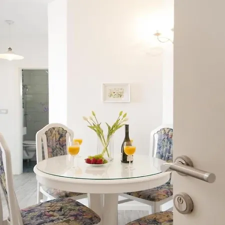 Apartamento Angela - Two Bedroom With Terrace And Sea View Snje Na *